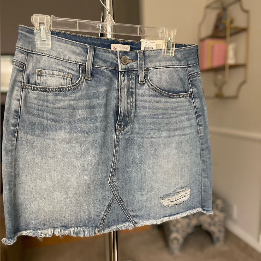 NWT Blue Jean skirt size 9/29 new with tags.